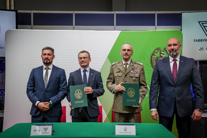 Kolejne karabinki MSBS GROT dla Straży Granicznej