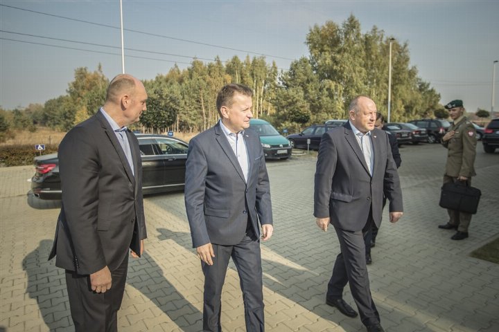 Wizyta ministra obrony narodowej Mariusza Błaszczaka w Fabryce Broni