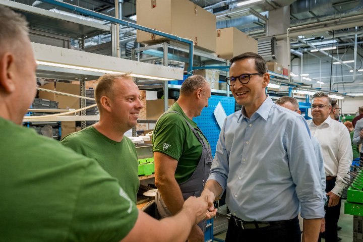 Premier z wizytą w Fabryce Broni 