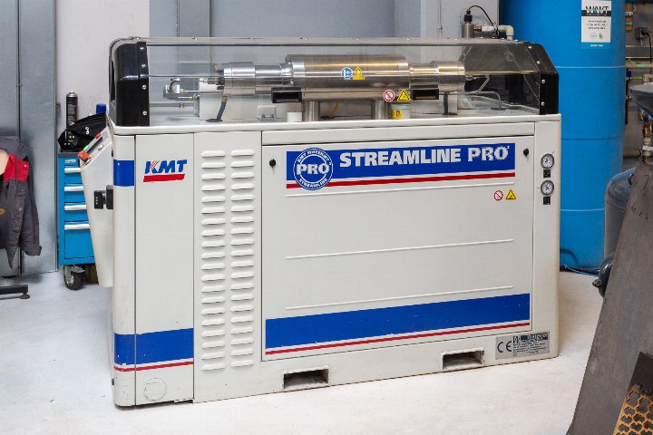 Precision Material Cutting