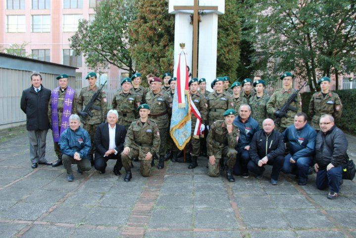 Uczcili pamięć pomordowanych pracowników Fabryki Broni