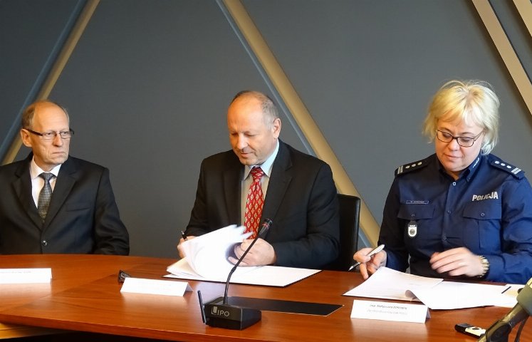 Fabryka Broni „Łucznik” – Radom sp. z o.o. wyposaża policję w kolejne P99